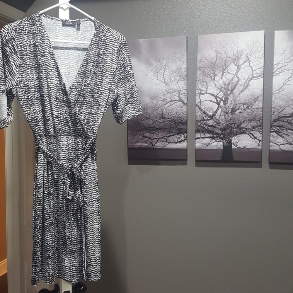 Black and white Dress